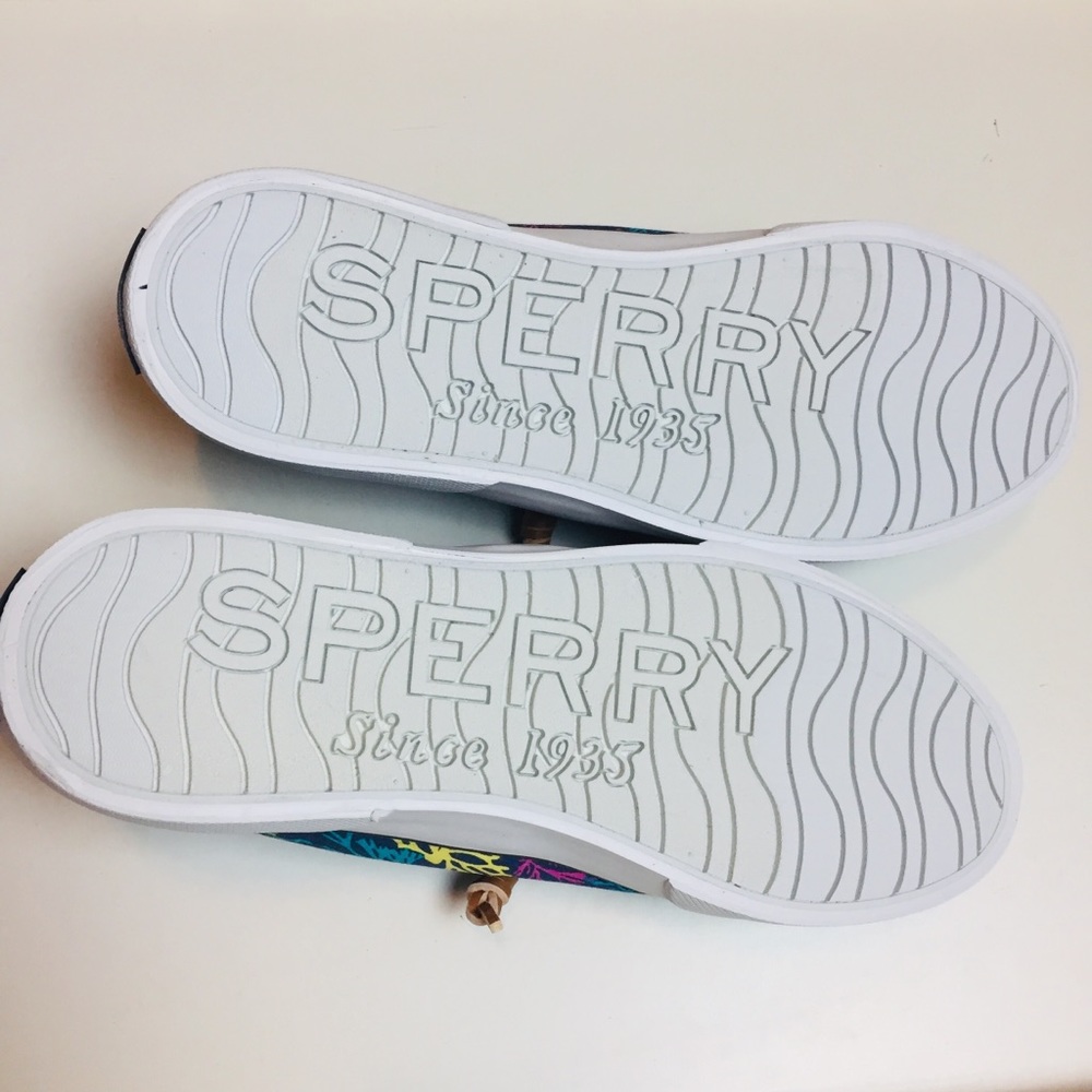 SPERRY Colorful Reef Navy Pier View Sneaker 7M New in Box - Picture 6 of 8